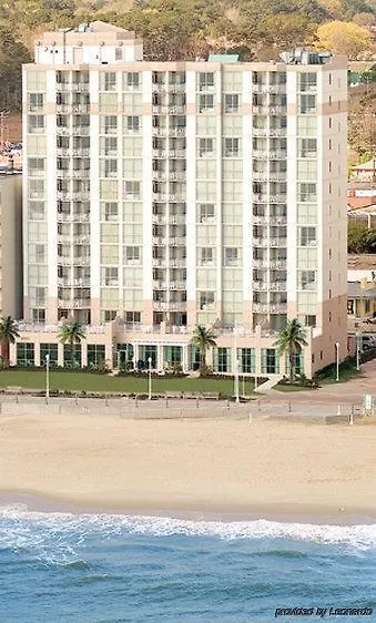 Ocean Resort Virginia Beach 2*,